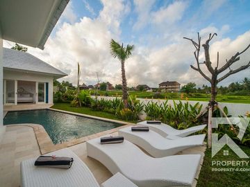 Spacous 3 Bedroom Villa with Ricefield View in Ubud Bali for Sale Leasehold