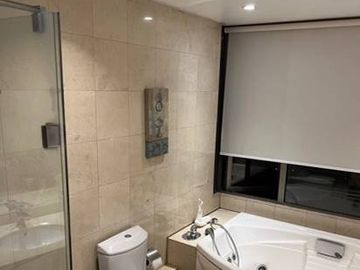 Vende Departamento Cuatro Dormitorios Estacionamientos