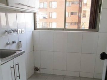 Vende Departamento Cuatro Dormitorios Estacionamientos