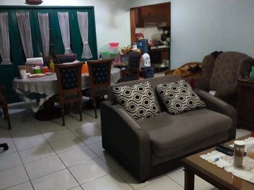 2. Rumah Hook Dijual di Bintaro Sektor 9, Komplek Kucica