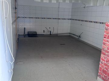 Local a un super precio de promoción en Galaxy Plaza Chorrillos