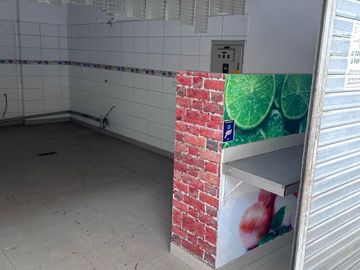 Local a un super precio de promoción en Galaxy Plaza Chorrillos