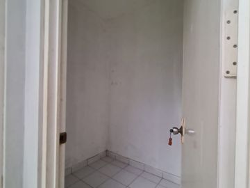 Dijual Rumah Cluster Naturale Foresta BSD City Tangerang Bagus Nyaman Lokasi Hijau Asri Strategis