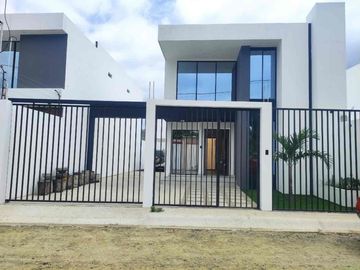 casa de venta en portoviejo zona norte