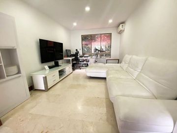 PR18618 Casa en arriendo en el sector Loma de los Benedictinos
