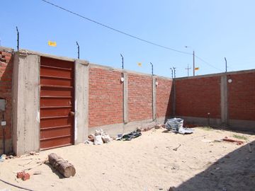 CASA EN VENTA –SEMI - CONSTRUIDA LA MARIPOSA - EJIDOS - PIURA