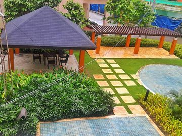 Peninsula Garden midtown homes 2 bedroom Ready for occupancy in Manila rent to own back of robinson otis Un Taft along quirino extension near ermita m