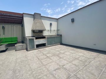 AMPLIO DÚPLEX EN VALLE HERMOSO