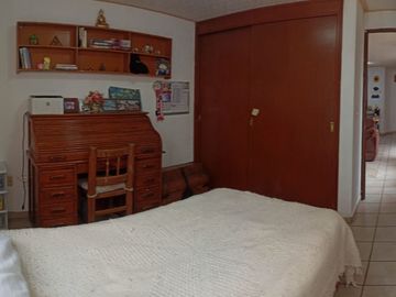 CASA EN VENTA DE OPORTUNIDAD CON USO DE SUELO MIXTO