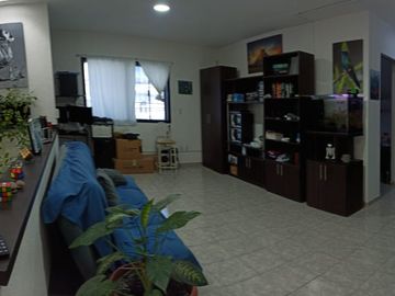 CASA EN VENTA DE OPORTUNIDAD CON USO DE SUELO MIXTO