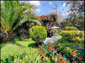 CASA EN VENTA COMO TERRENO