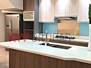 Townhouse in Don Antonio Heights South Subdivision