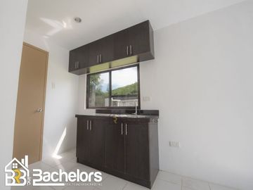 LA ALMIRAH CREST - LUNAH - 2 STOREY SINGLE ATTACHED RFO