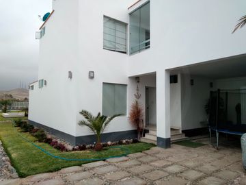GUSTAS DEL CAMPO Y MAR!! LINDA Y AMPLIA CASA EN CONDOMINIO DE CHOCAYA