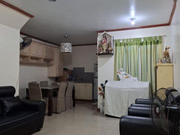 For Sale: 3 Storey Townhouse in Mabuhay St., Diliman, Quezon City