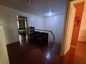 For Sale: 3 Storey Townhouse in Mabuhay St., Diliman, Quezon City