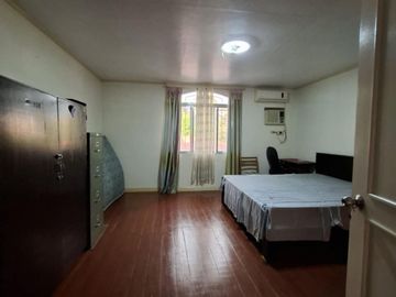 For Sale: 3 Storey Townhouse in Mabuhay St., Diliman, Quezon City
