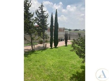CASA -FINCA CON 760 MTS TERRENO EN HUEHUETOCA 3 RECAMARAS