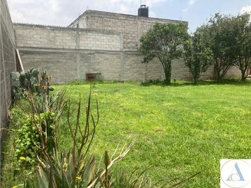 CASA -FINCA CON 760 MTS TERRENO EN HUEHUETOCA 3 RECAMARAS