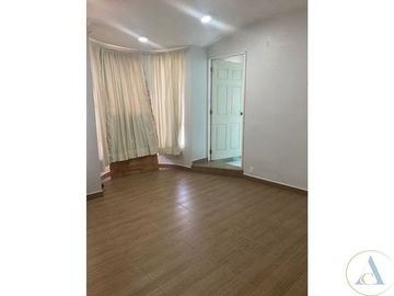 CASA -FINCA CON 760 MTS TERRENO EN HUEHUETOCA 3 RECAMARAS