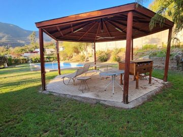 Olmué, Casa en Parcela, 4 dormitorios, piscina, frutales