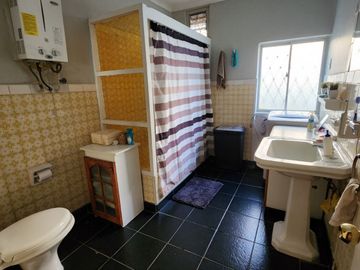 Olmué, Casa en Parcela, 4 dormitorios, piscina, frutales