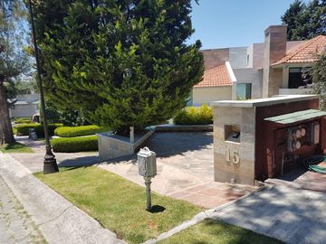 VENTA CASA CLUB VALLE ESCONDIDO