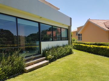 VENTA CASA CLUB VALLE ESCONDIDO