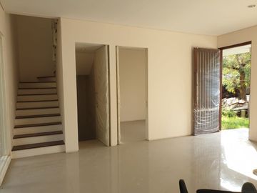 Rumah Citraland Surabaya Greenhill TERMURAHHHH POL NEGO