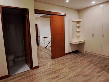 Newly Built Townhouse in General Santos City is up for Sale or Rent, Very Accessible property