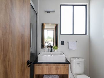 CASA EN VENTA A 15 MINUTOS DE CUERNAVACA, MORELOS. 3 RECÁMARAS, TERRAZA, ALBERCA, CANCHAS DEPORTIVAS Y PET PARK.