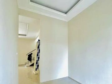 DIJUAL Rumah baru lebar 8 Sutorejo Prima Utara Sby