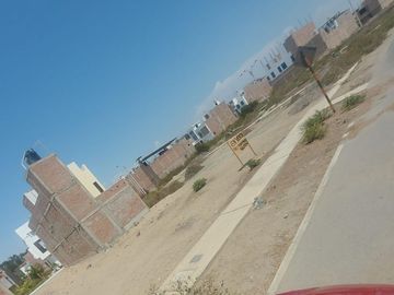 ZONA SEGURA Y EXCELENTE UBICACIÓN