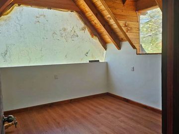 LINDA CABAÑA NUEVA UBICADA EN CARBONERAS MINERAL DEL CHICO