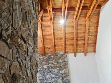 LINDA CABAÑA NUEVA UBICADA EN CARBONERAS MINERAL DEL CHICO