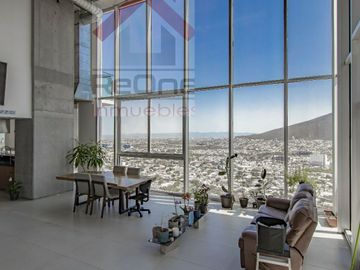 Venta de Penthouse Amueblado en Torre Micropolis Zona Contry Monterrey