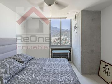 Venta de Penthouse Amueblado en Torre Micropolis Zona Contry Monterrey