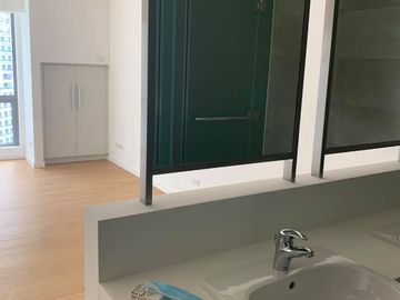 NOVOTEL ACQUA  Studio for sale in Mandaluyong Metro Manila