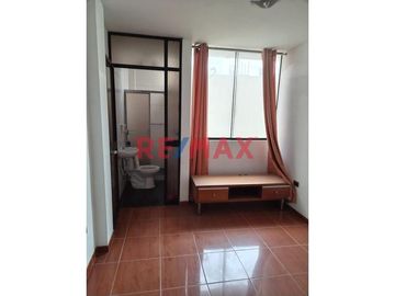 Remato Amplio Departamento En Carabayllo Cerca A Av Universitaria
