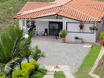 Finca con acceso al embalse en venta El Peñol