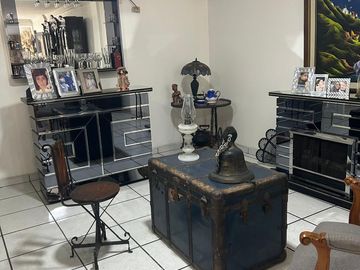 vendo muy amplio departamento en Urdesa Norte