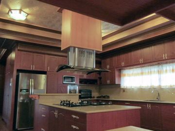 2000sqm Big House Mansion for Sale in Davao City in 6 hectares land area | 17 Bedrooms with swimming pool