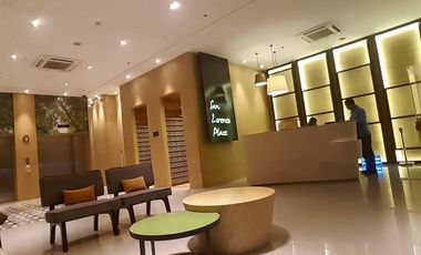 VERY AFFORDABLE HIGH END CONDOMINIUM WITH IN METRO MANILA