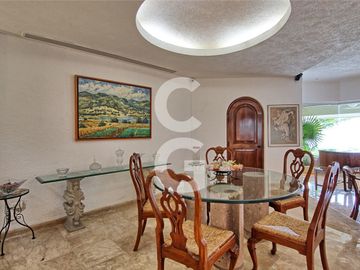 Casa en Venta en Cancun Frente Al Mar en Las Quintas Zona Hotelera