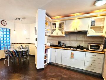 Departamento 4 habitaciones, Sierra del Moral Monteserrin