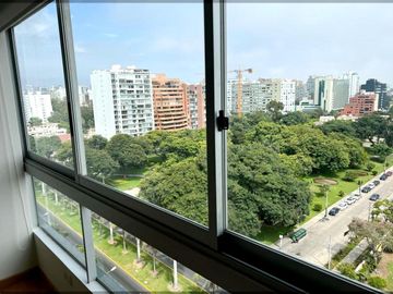 Bello departamento con vista al Golf de San Isidro