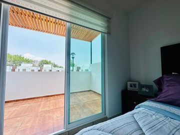 Una Casa Nueva con Alberca en Jiutepec Morelos, Cerca de Cueranaca