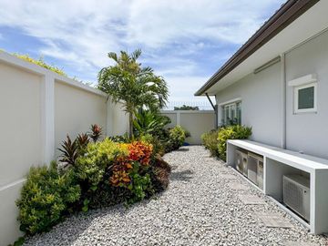 Charming Detached 2 Bedroom House - Sida Tropical Villas -Hua Hin Soi 114 / 116