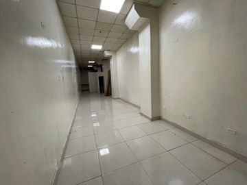 En venta edificio rentero en Victor Manuel Rendon y Cordova centro de Guayaquil
