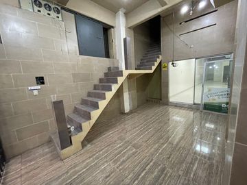 En venta edificio rentero en Victor Manuel Rendon y Cordova centro de Guayaquil